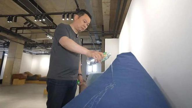 企业年飞行20万公里订单已排到明年5月AG真人游戏平台“懒人经济”新秀：桐乡(图2)