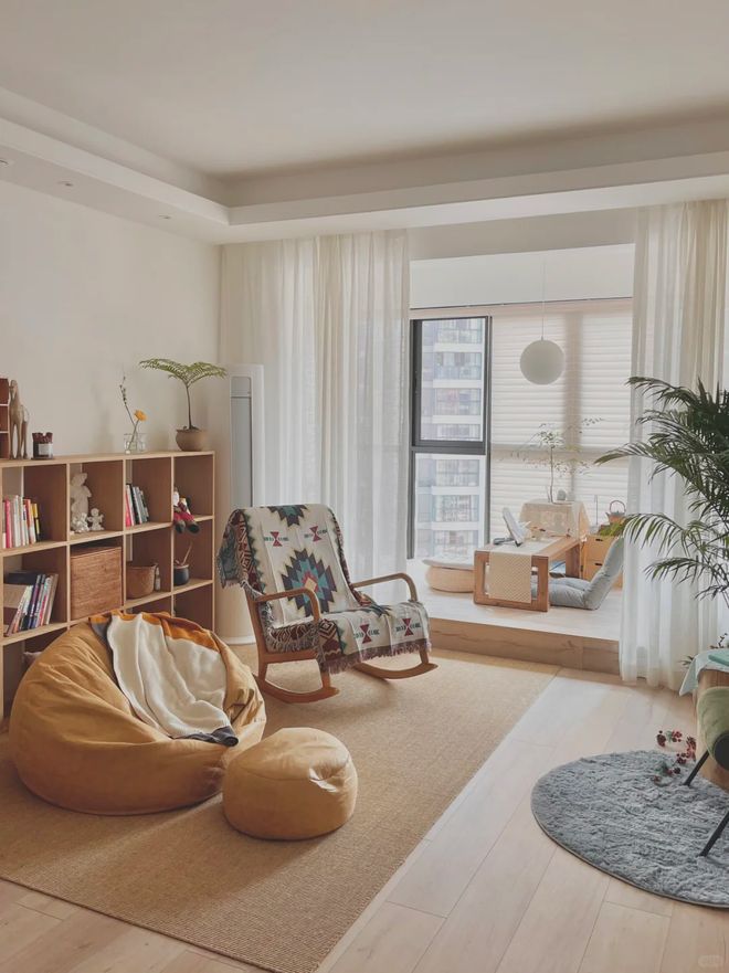 ”？年轻人的客厅新玩法实用又解锁生活新姿势！AG真人百家家乐APP传统沙发正在 “消失(图7)